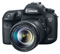 Canon EOS 7D Mark II Kit 18-135 IS STM