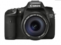 Canon EOS 700D Kit 18-135mm IS
